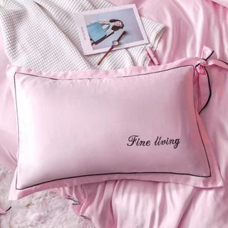 Bộ Chăn Ga Gối Lụa Màu Hồng