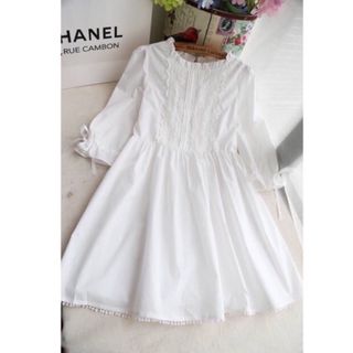 đầm babydoll phối ren trắng