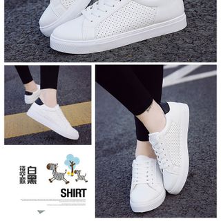 Giày thể thao nam GHN