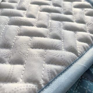 THẢM TENCEL NỘI ĐỊA TRUNG ƯƠNG KÍCH THƯỚC 2M2 X 2M MÀU GHI SÁNG