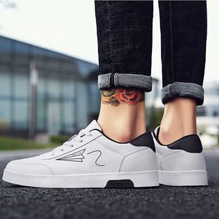 Giày thể thao nam mã CDT