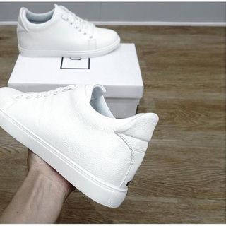 Giày thể thao nam 6C