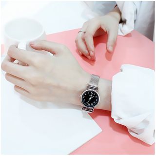 ĐỒNG HỒ NỮ DÂY KIM LOẠI VESI