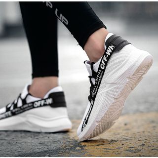 Giày thể thao WOT