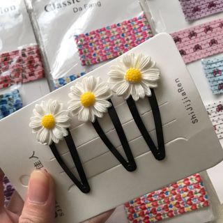 Kẹp HOA CÚC 17mm Lớn