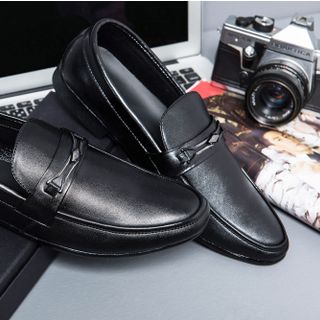 Giày thể thao nam GDL