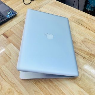 MACBOOK PRO 2011