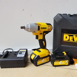 máy vặn siết bu lông 99v dewalt