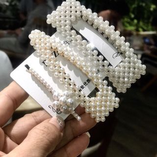 Kẹp tóc Ngọc