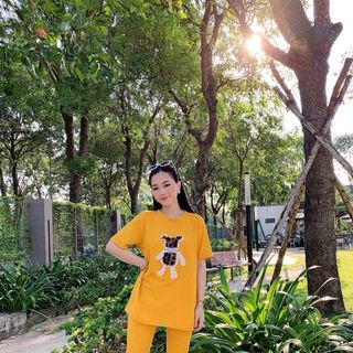 set đồ bộ lửng logo vogue đính hột bẹt cực lấp lánh