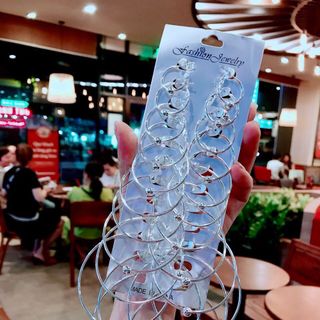 Sét bông tai tròn 12 đôi giá siêu rẻ