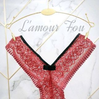 QUẦN Y XÁM VÀ CAM