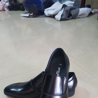 Giầy Tây công sỡ Ngô Thanh