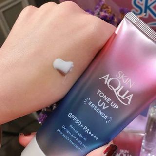 Kem chống nắng SKIN AQUA Tone Up UV