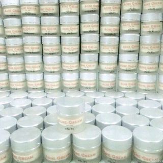 Kem face trị mụn nám tái tạo da