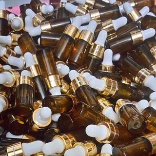 Serum tái tạo da trị nám trắng da