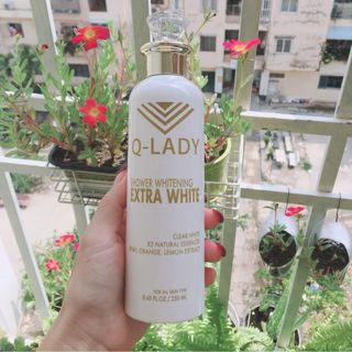 Sữa tắm truyền trắng