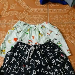 quần thun em bé