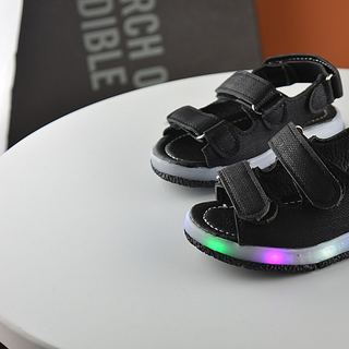 Giày Sandal cho bé trai đèn led 02 giá sỉ