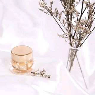 WHITE SKIN CREAM SENSITIVE AREA