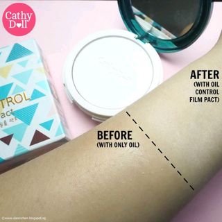 Phấn phủ kiềm dầu trong suốt Cathy Doll Oil Control Film Pact 12g Translucent