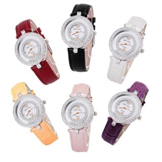 Đồng hồ nữ thời trang Royal Crown 3628 đá xoay