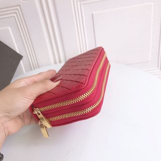 Ví nữ x