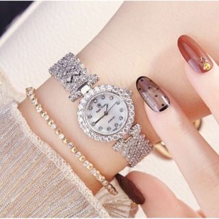 Đồng hồ nữ thời trang Royal Crown 6305L