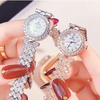 Đồng hồ nữ thời trang Royal Crown 6305L