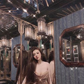 Đầm body kim sa quyến rũ