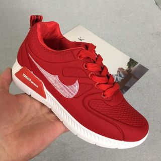 Lô Giày thể thao nữ