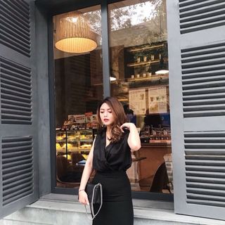 Áo lụa vạt chéo nữ