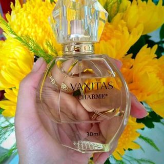 nước hoa nữ vanitas lẻ 1 chai 370k 30ml sỉ 5 chai 1350k tặn 3 son dưỡng
