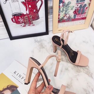 Giày sandal trụ