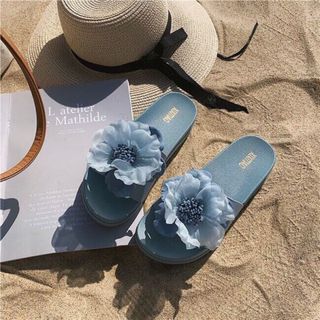 Dép nhựa hoa cute