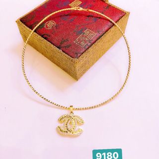 Vòng đeo cổ