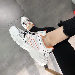 Giày bata nữ cá tính