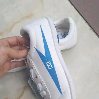 giày thể thao nữ xuất dư A001