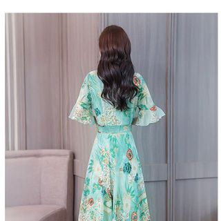 ĐẦM MAXI HOA NỀN XANH HND1506 - 250