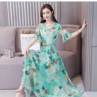 ĐẦM MAXI HOA NỀN XANH HND1506 - 250