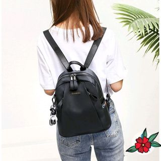 Balo nữ chất dù kèm móc gấu