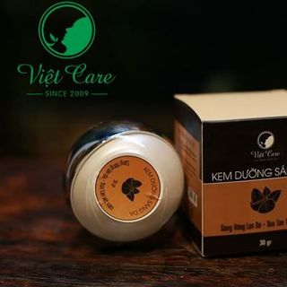 KEM DƯỠNG SÁNG DA