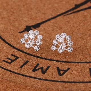 Bông tai kim loại mẫu đẹp