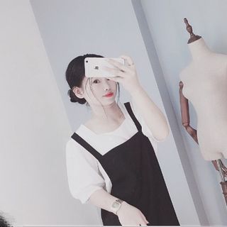 sét yếm kèm áo trắng thời trang
