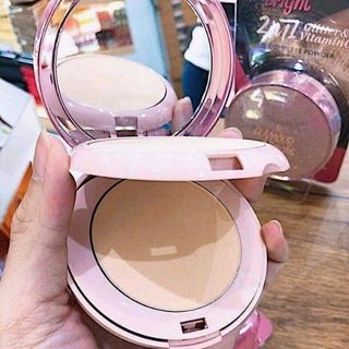 PHẤN PHỦ GLAMOUR BRIGHT 2IN1 THÁI LAN