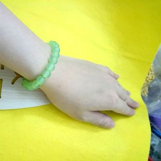 chuỗi đeo tay phong thủy 8li Vòng tay phong thủy hàng luôn có sẵn màu đẹp