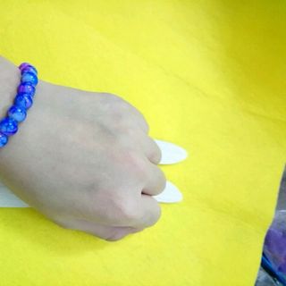 chuỗi đeo tay phong thủy hạt đá 8li giá sỉ 6k hàng luôn có sẵn