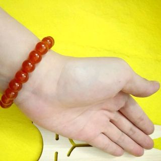 chuỗi đeo tay phong thủy hạt đá 8li giá sỉ 6k hàng luôn có sẵn