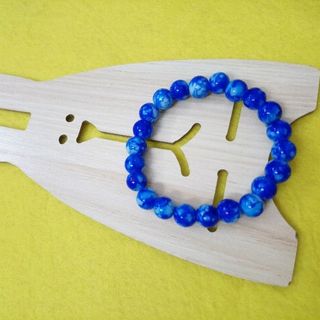 chuỗi đeo tay phong thủy hạt đá 8li giá sỉ 6k hàng luôn có sẵn