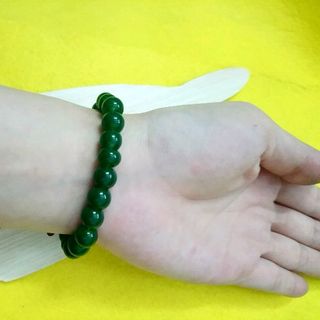 chuỗi đeo tay phong thủy 8li Vòng tay phong thủy hàng luôn có sẵn màu đẹp mẫu y hình